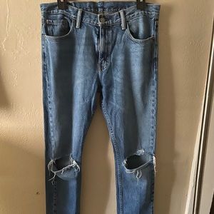Levi’s straight leg jean 30 x32
